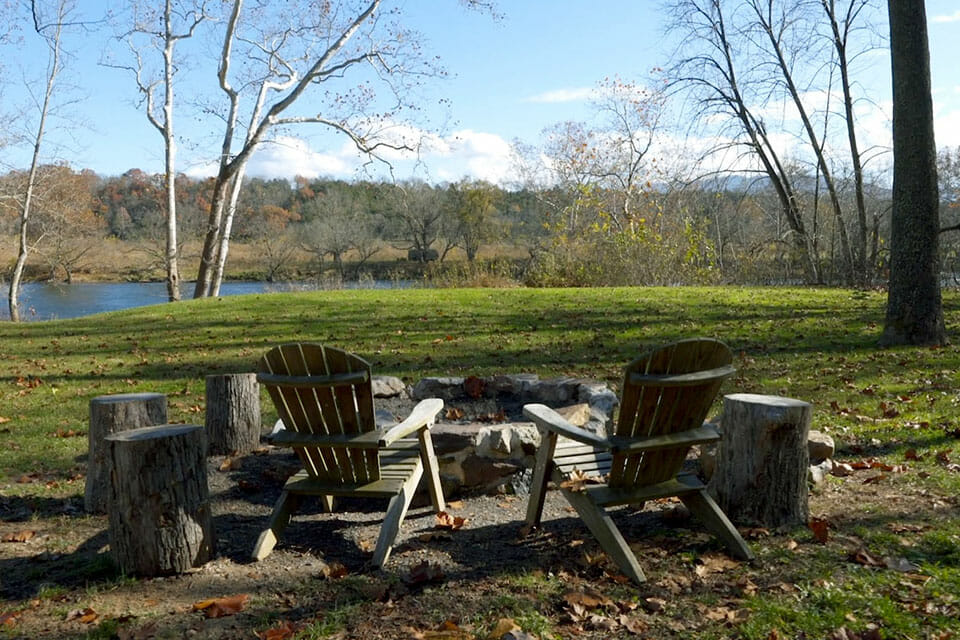Fire pit outdoor recreation at Fishtrap Village Rental Cabins